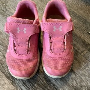 Under Armour Size 8 Toddler Girl Runners